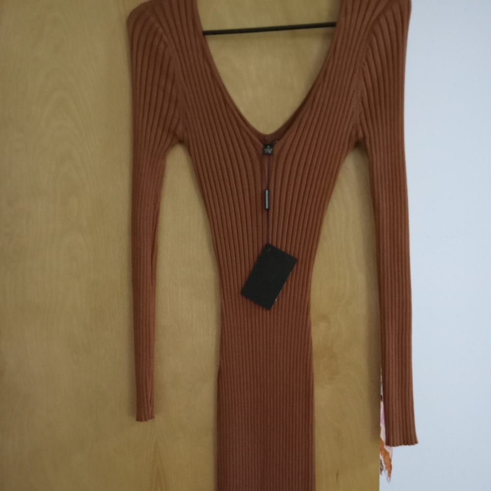 Burnt orange long sleeve ribbed midi dress